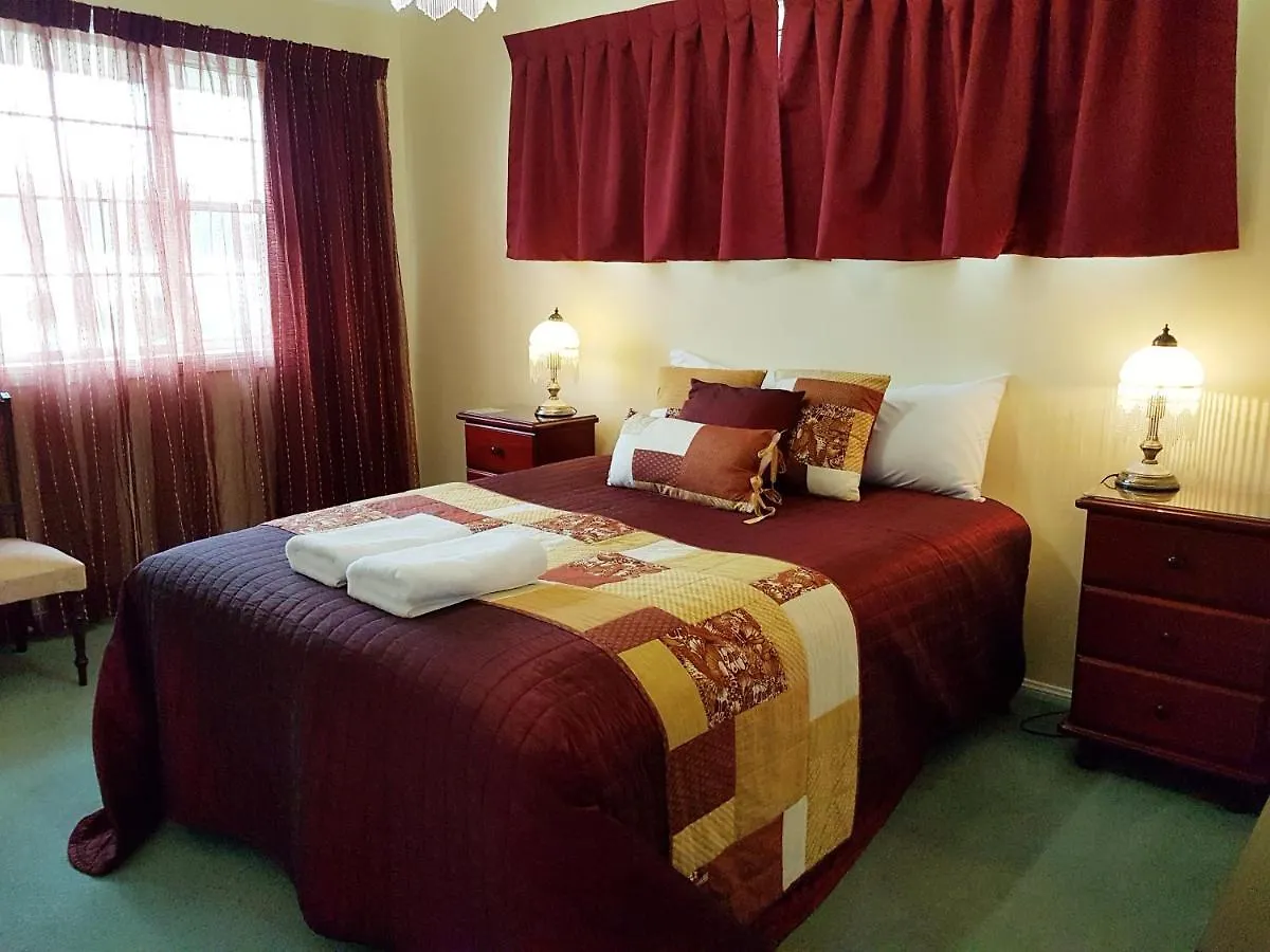 Grovely House Bed & Breakfast Stanthorpe Australia