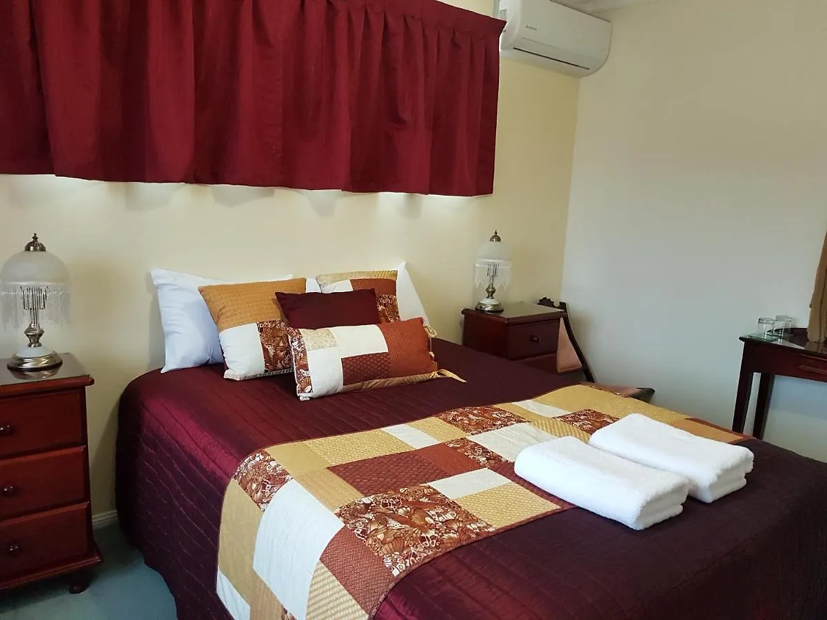 Grovely House Bed & Breakfast Stanthorpe